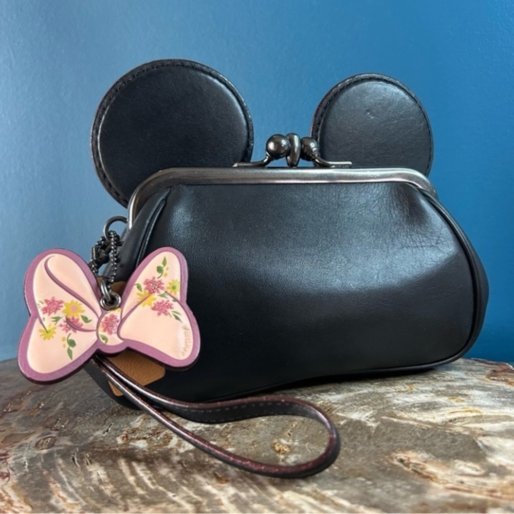 Disney x Coach Minnie Mouse Ears Framed Kiss-lock Clutch Limited Edition F30212 - Picture 3 of 17